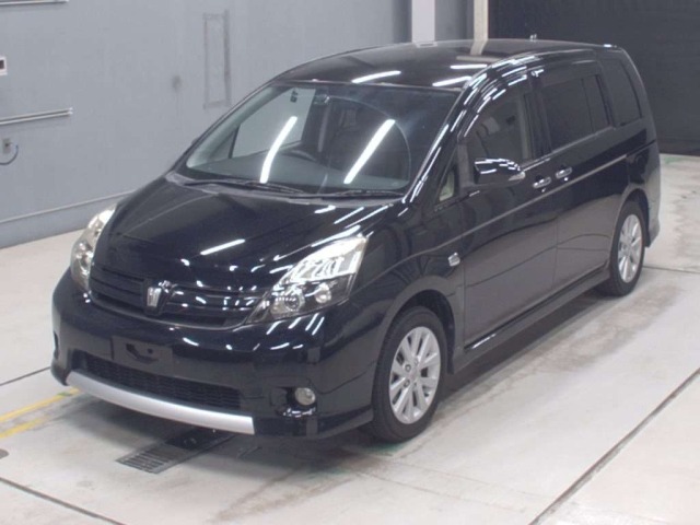 Toyota ISIS 2016 8248987-0