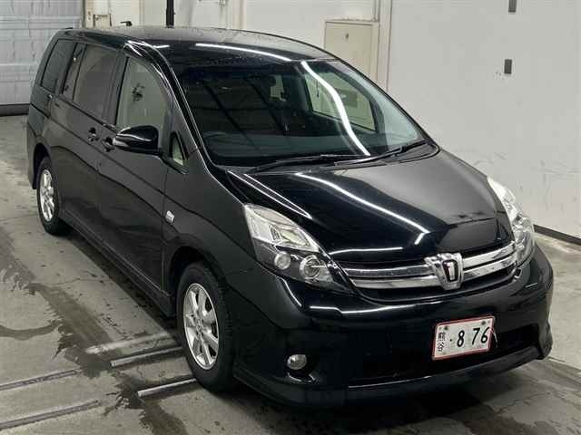 Toyota ISIS 2017 8248989-0
