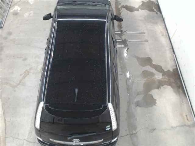 Toyota ISIS 2017 8248989-11