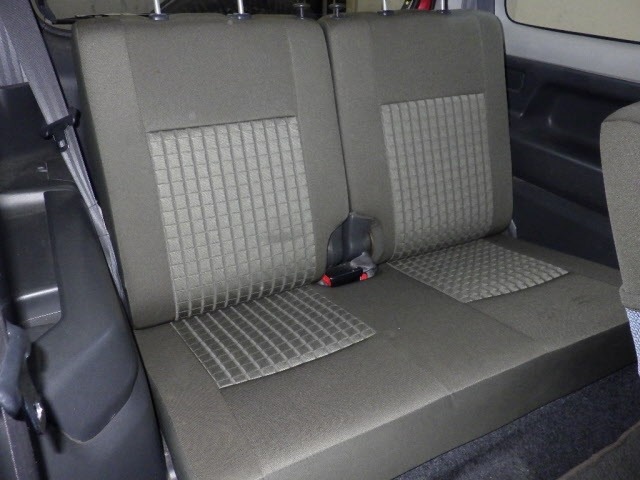Suzuki JIMNY 2006 8253900-8
