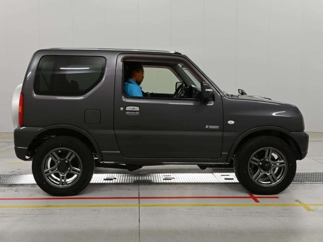 Suzuki JIMNY 2012 8253943-3