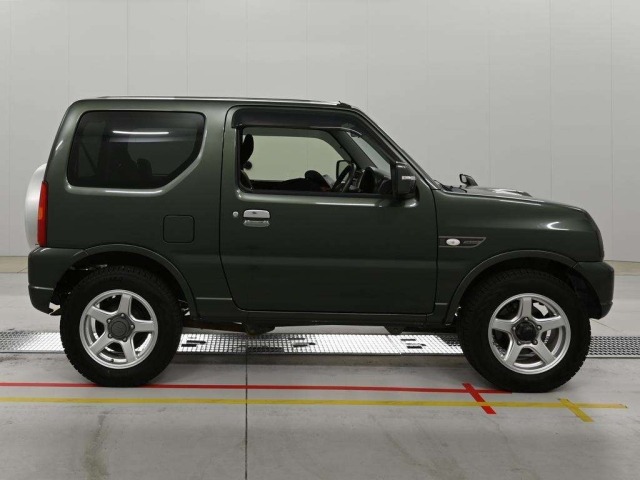 Suzuki JIMNY 2018 8253950-3