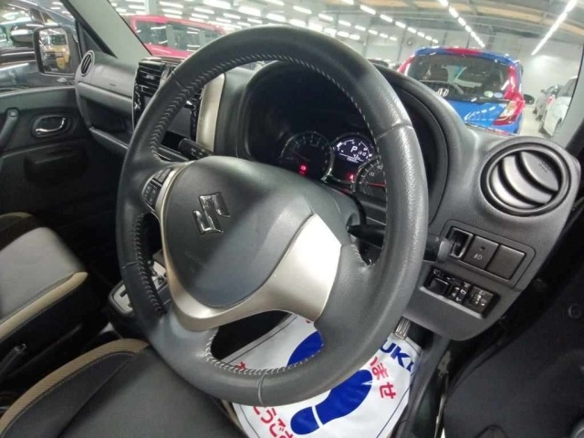 Suzuki JIMNY 2018 8253950-9