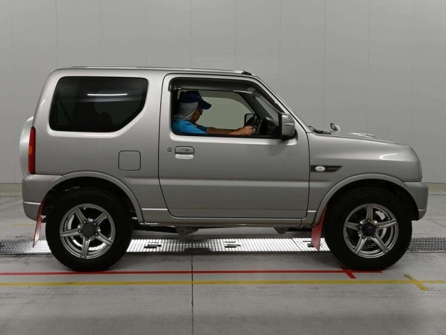 Suzuki JIMNY 2017 8253951-3