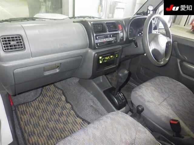 Suzuki JIMNY 2000 8253968-3