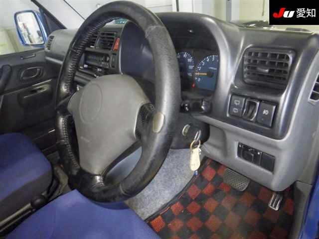 Suzuki JIMNY 2001 8253969-5