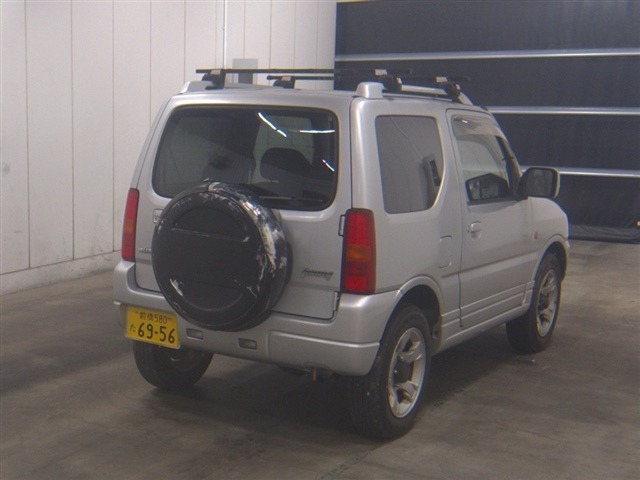Suzuki JIMNY 2003 8253991-5