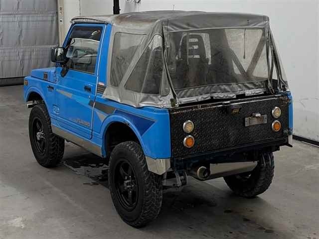 Suzuki JIMNY 1991 8254004-1