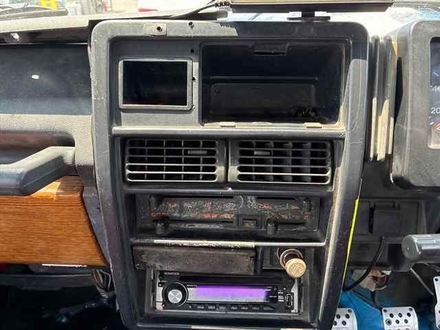 Suzuki JIMNY 1991 8254004-6