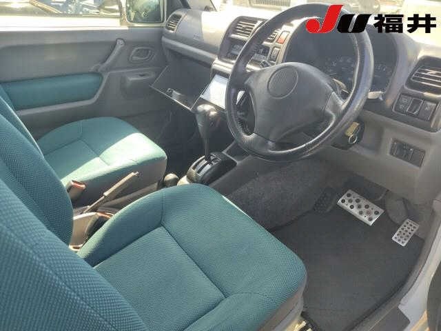 Suzuki JIMNY 2001 8254022-3