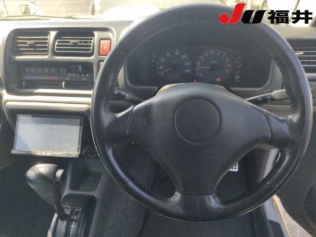 Suzuki JIMNY 2001 8254022-4