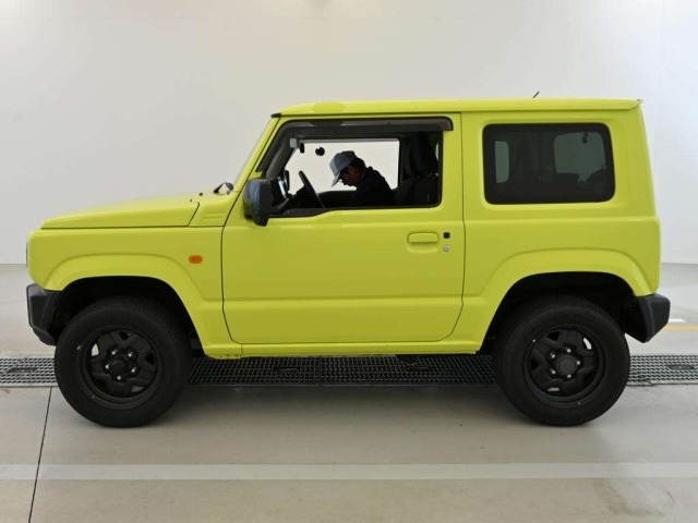 Suzuki JIMNY 2021 8254153-4