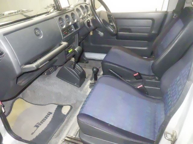 Suzuki JIMNY 1996 8254175-4