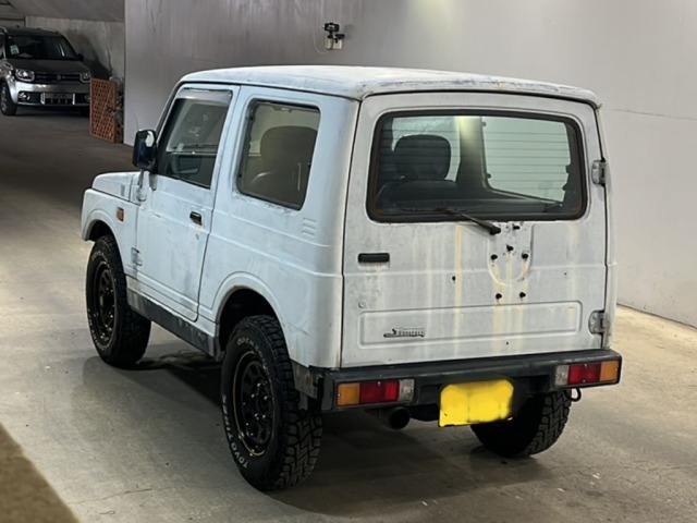 Suzuki JIMNY 1997 8254319-1