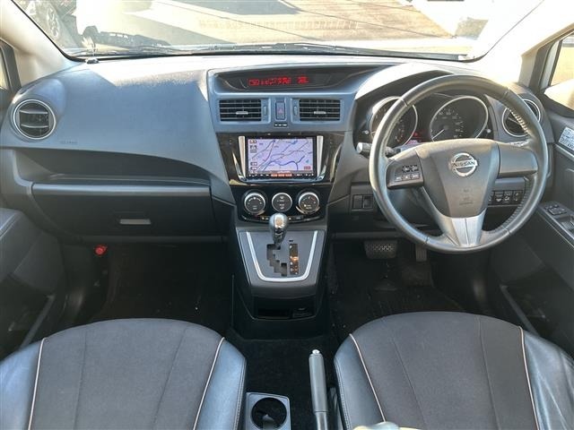Nissan LAFESTA 2012 8257085-11