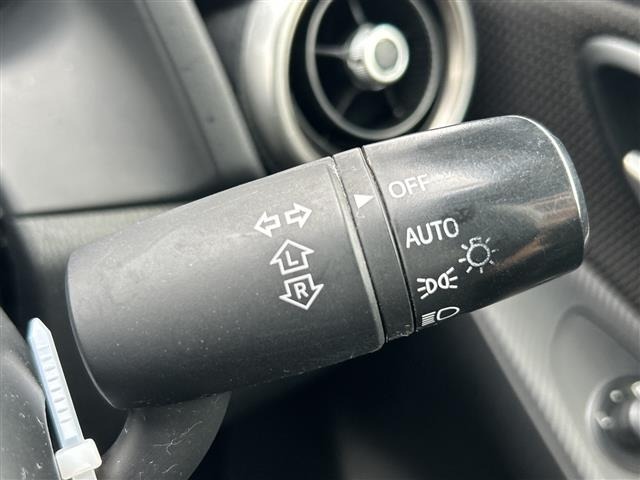 Mazda MAZDA2 2020 8257294-10