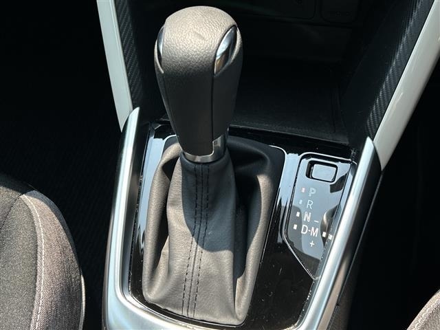 Mazda MAZDA2 2023 8257295-10