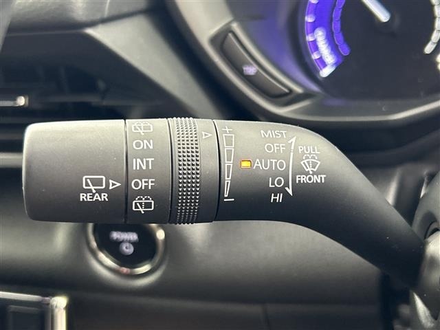 Mazda MX-30 2021 8252914-5