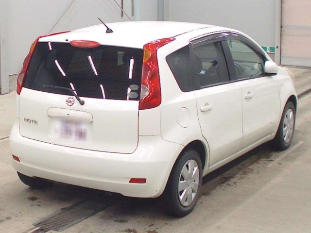 Nissan NOTE 2011 8248342-1