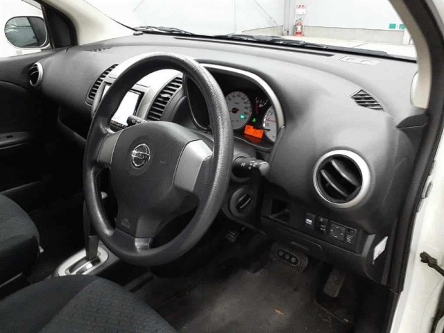 Nissan NOTE 2011 8248342-7