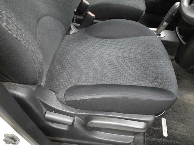 Nissan NOTE 2011 8248342-8