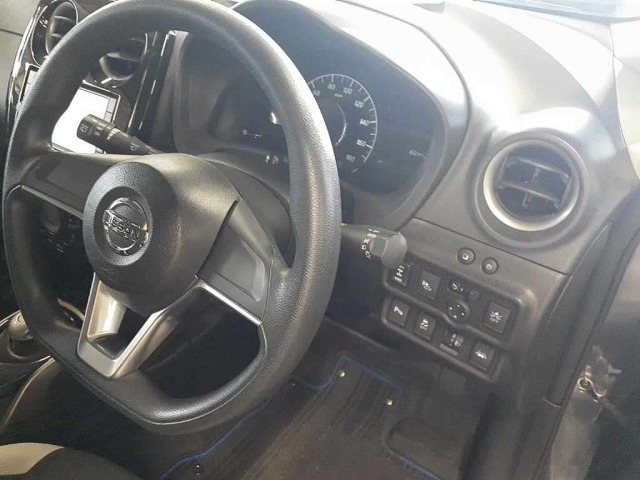 Nissan NOTE 2019 8248360-9