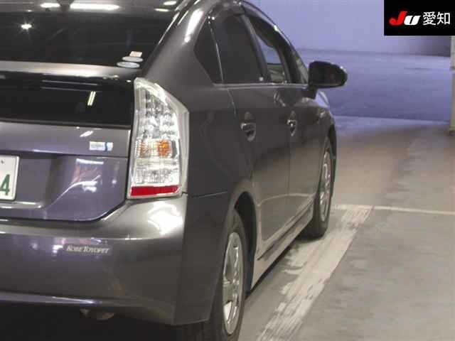 Toyota PRIUS 2011 8257921-8