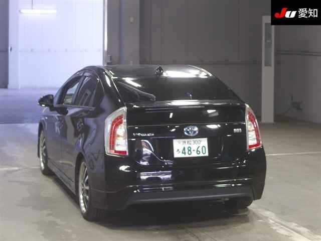 Toyota PRIUS 2015 8257929-1