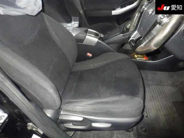 Toyota PRIUS 2015 8257929-6