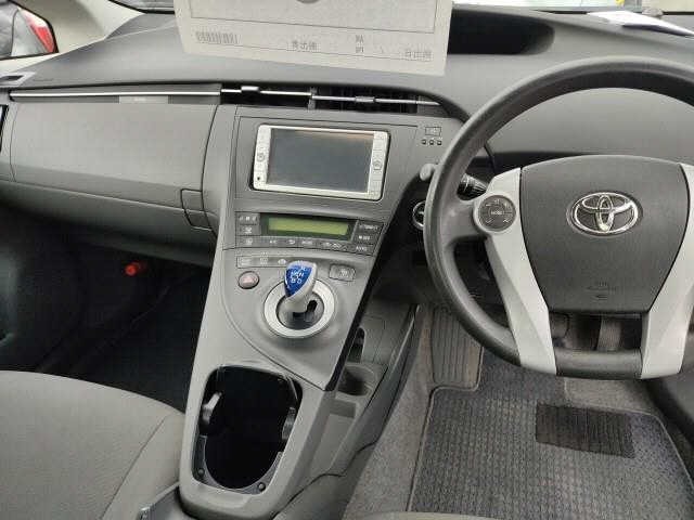 Toyota PRIUS 2011 8257988-6