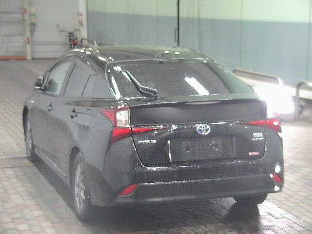 Toyota PRIUS 2019 8258003-1