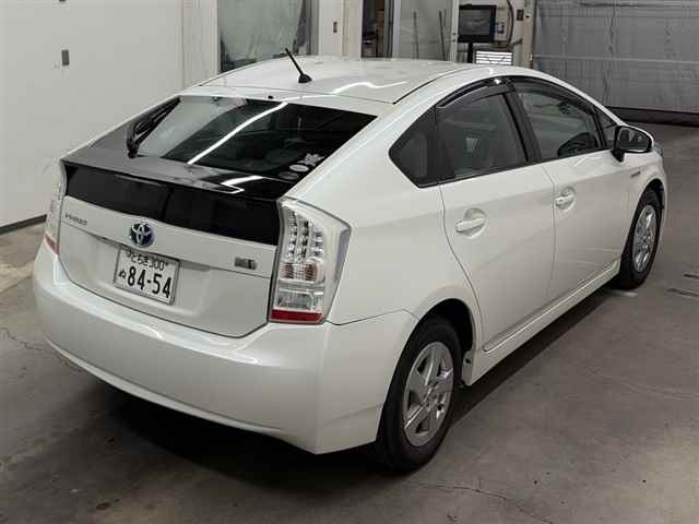 Toyota PRIUS 2011 8258007-5