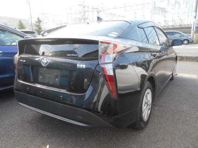 Toyota PRIUS 2018 8258010-5