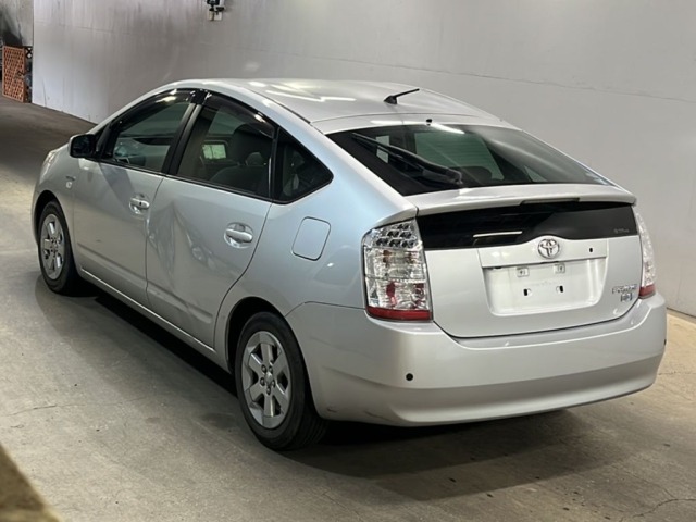 Toyota PRIUS 2009 8258015-1