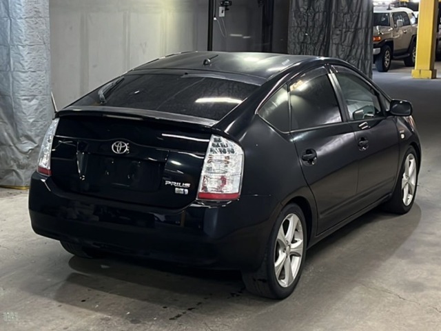 Toyota PRIUS 2008 8258017-5