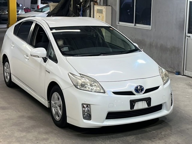 Toyota PRIUS 2010 8258021-4
