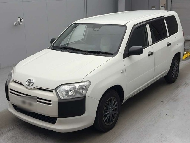 Toyota PROBOX VAN 2019 8248600-0