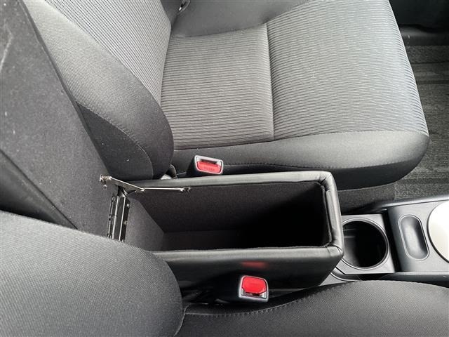 Toyota PROBOX VAN 2018 8248651-3