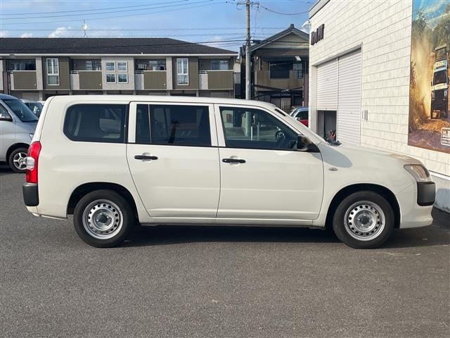 Toyota PROBOX VAN 2023 8248655-6