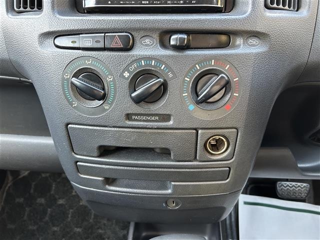 Toyota PROBOX VAN 2003 8248657-10