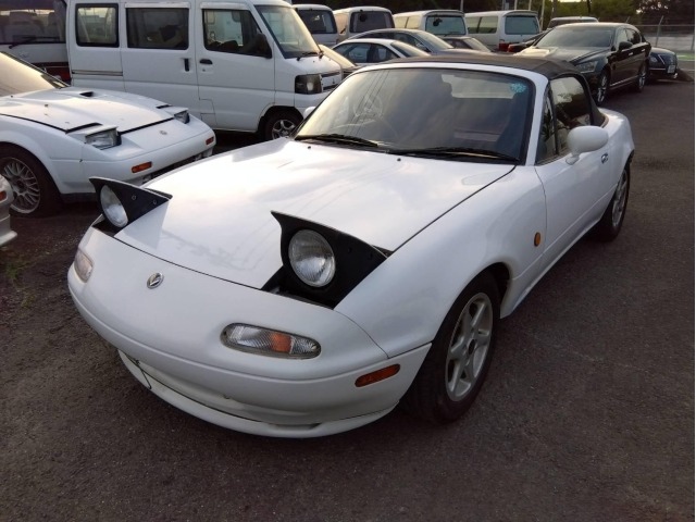 Mazda ROADSTER 1992 8254911-0