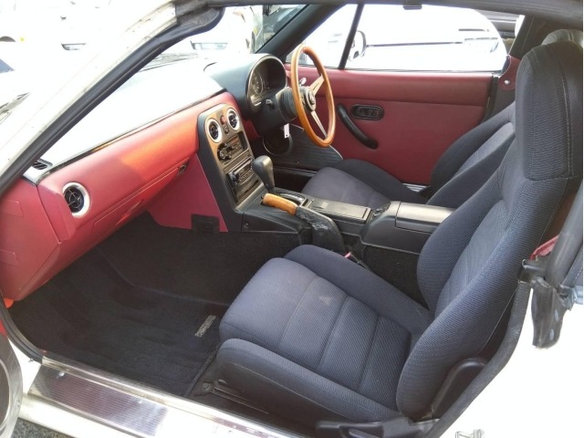 Mazda ROADSTER 1992 8254911-4