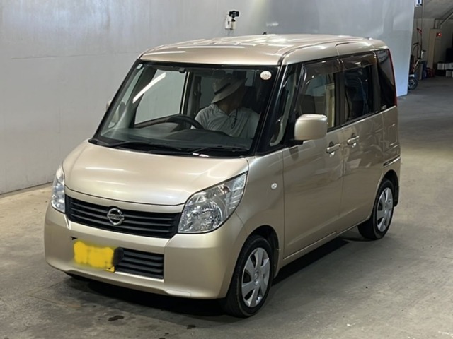 Nissan ROOX 2012 8255261-0
