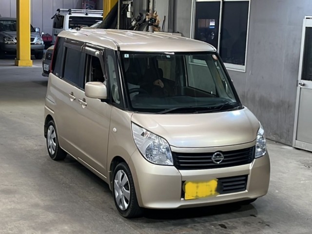 Nissan ROOX 2012 8255261-4