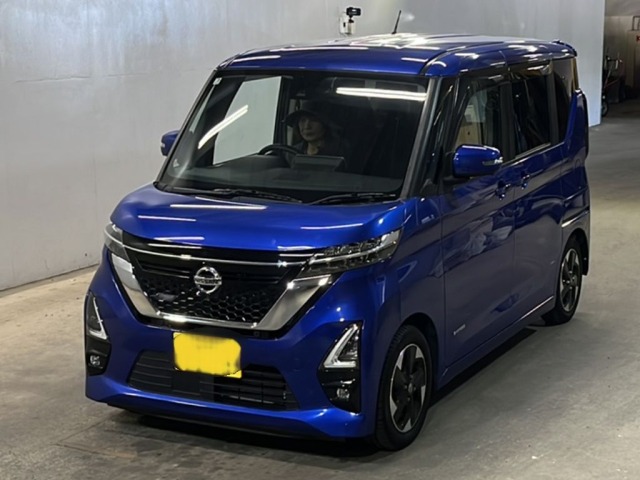 Nissan ROOX 2021 8255262-0