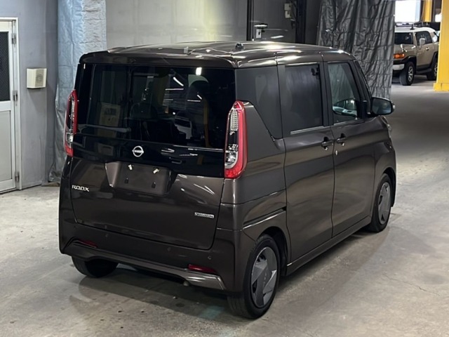 Nissan ROOX 2024 8255264-5