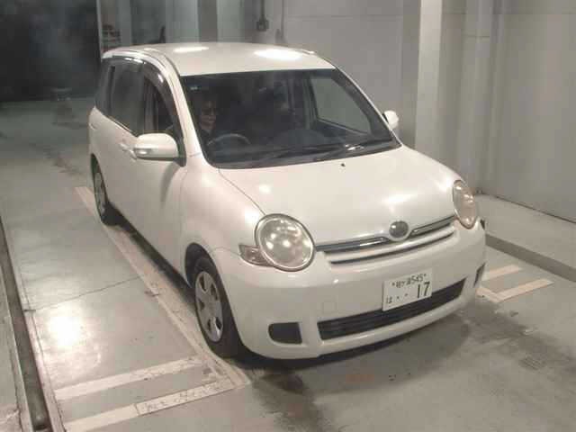Toyota SIENTA 2010 8256291-0