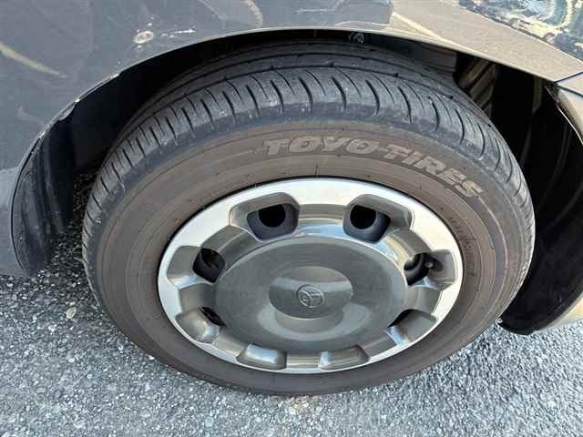Toyota SIENTA 2025 8256335-9