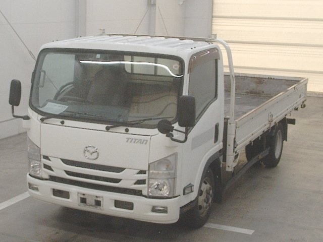 Mazda TITAN 2015 8250760-0