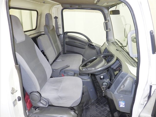 Mazda TITAN 2015 8250760-5